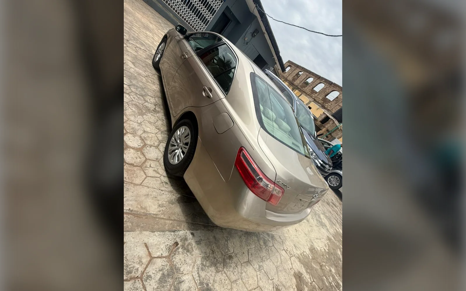 2008 Toyota Camry LE thumbnail 5