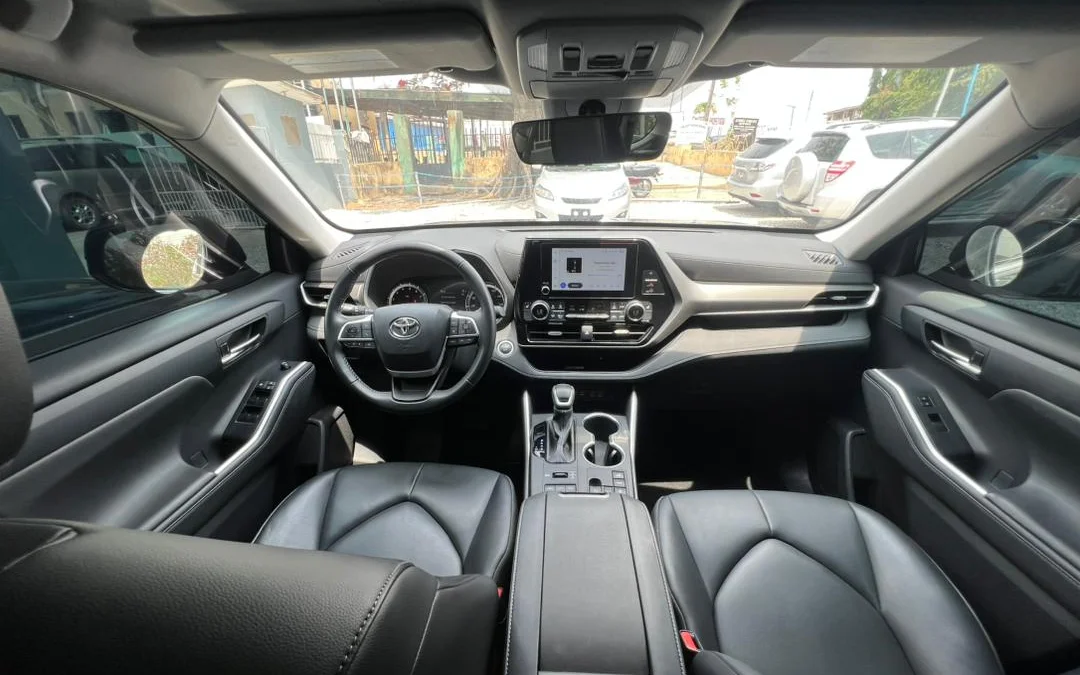 2024 Toyota Highlander XLE thumbnail 5