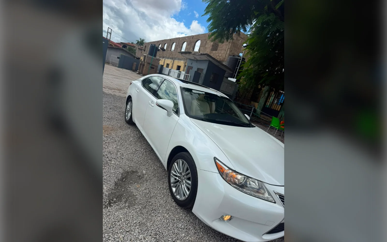 2013 Lexus ES350 thumbnail 7