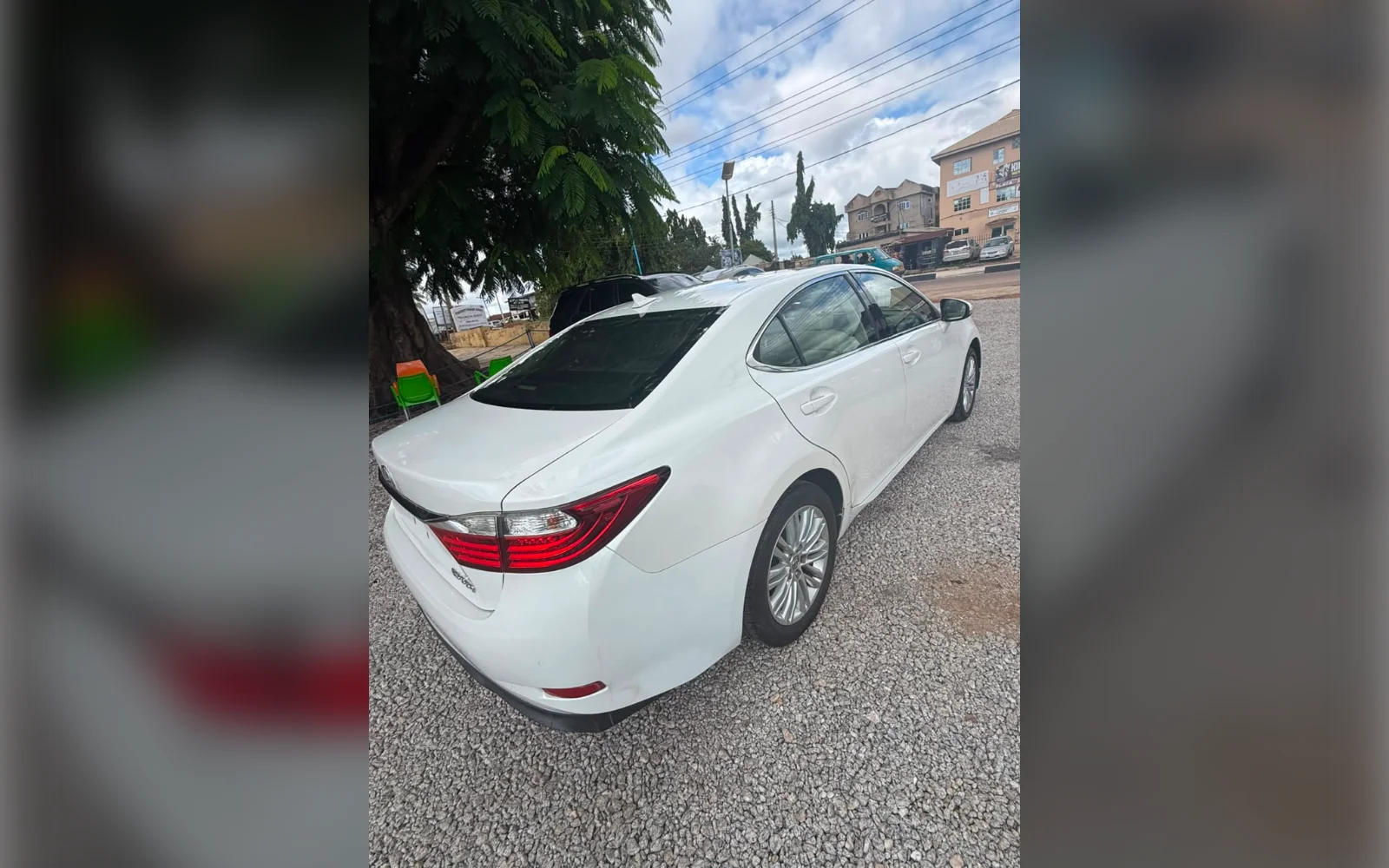 2013 Lexus ES350 thumbnail 5
