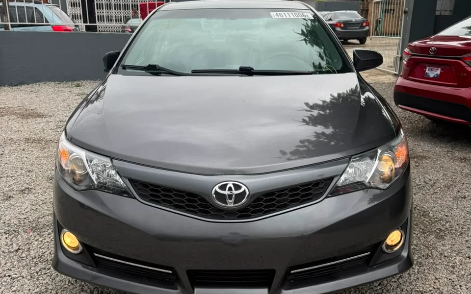 2013 Toyota Camry SE