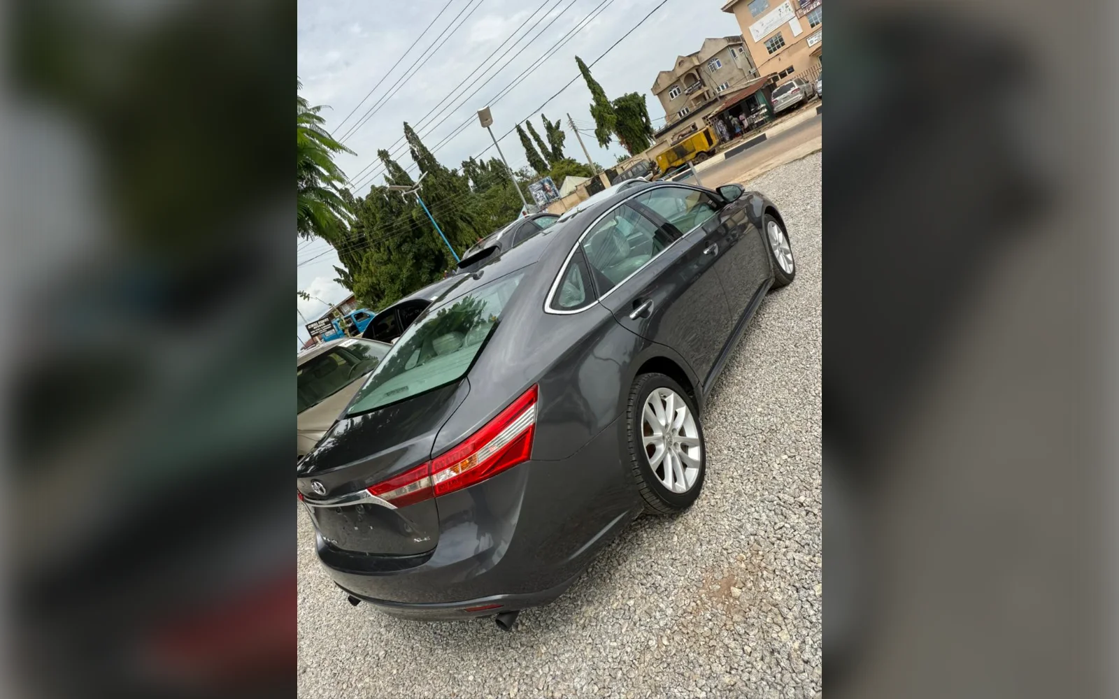 2014 Toyota Avalon thumbnail 6